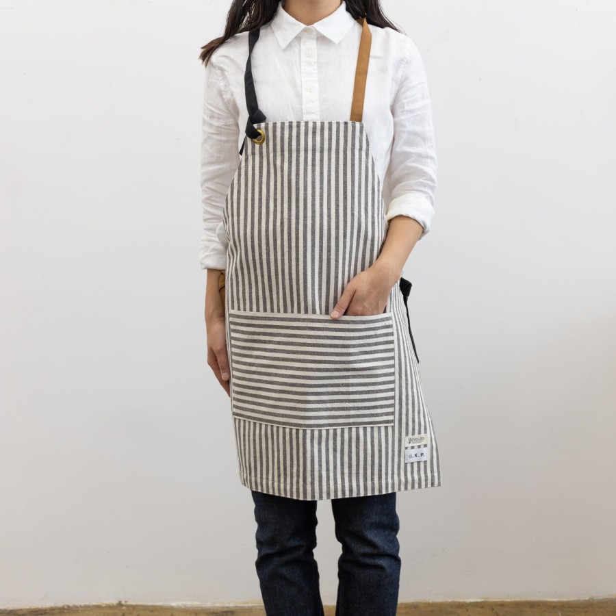 G.K.P. G.K.P. Shorter Apron - Upcycled | Apparel