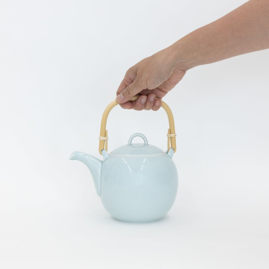 SAIKAI (Others) Hakusan Porcelain Mayu Teapot | Drinking