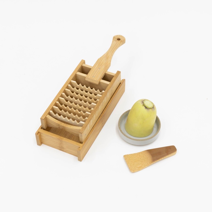 TORTOISE-yellow paper Kosuga Kosuga Bamboo Daikon Grater | Cooking